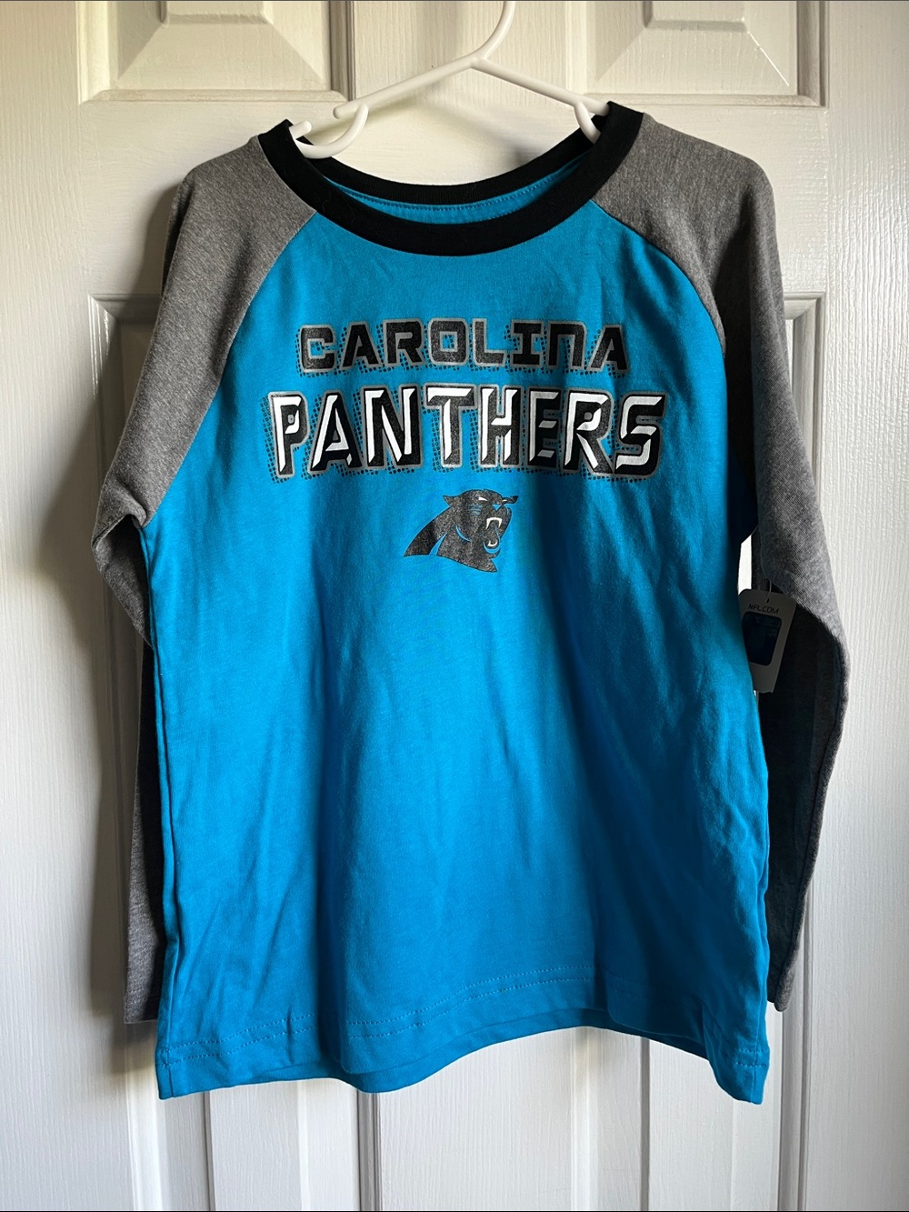 Kids Long Sleeve Raglan Tee Carolina Panthers 4T 5T NWT - Picture 1 of 5
